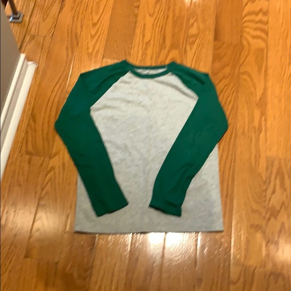 Top - Picture 1 of 1